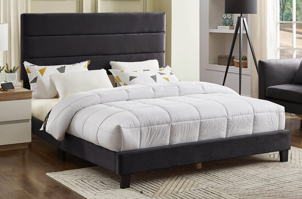 Velvet Tufted Bed – T2119